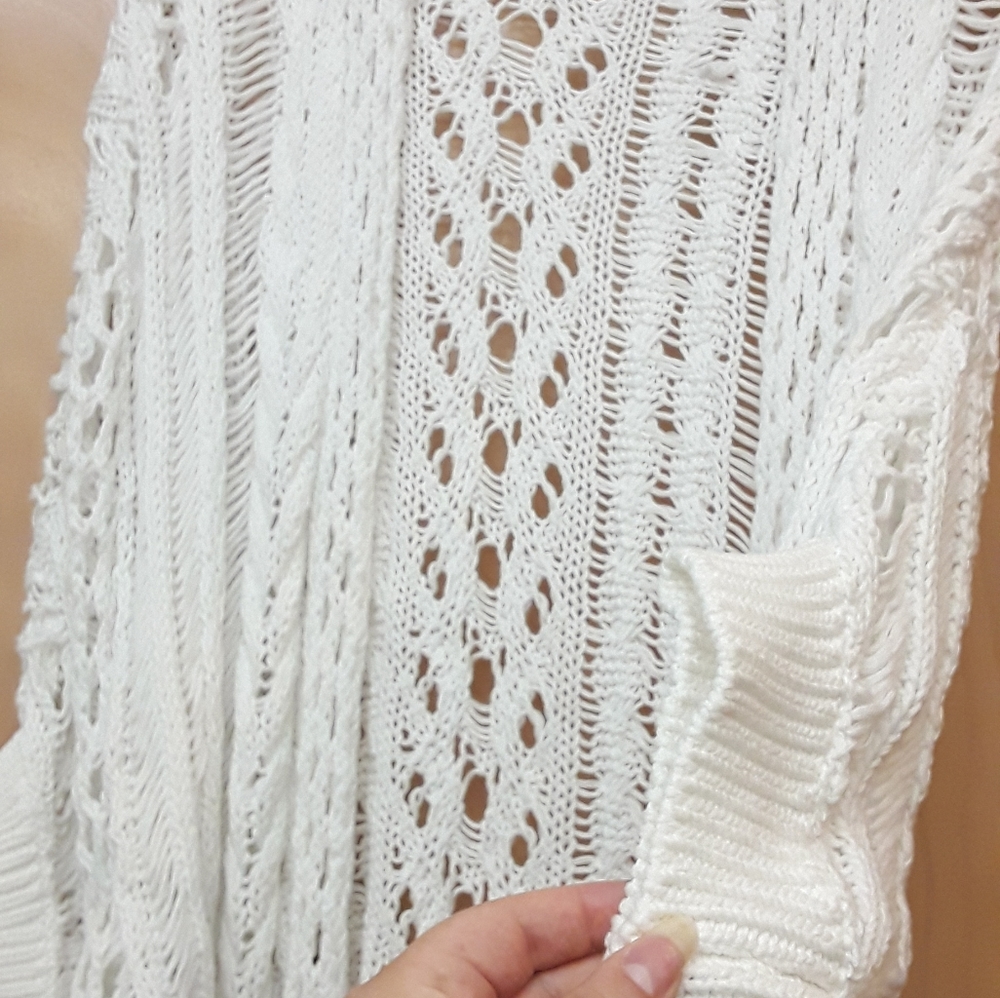 Moth Anthro White Crochet Boho Cottagecore Flowy Cardigan Top M - Picture 8 of 11